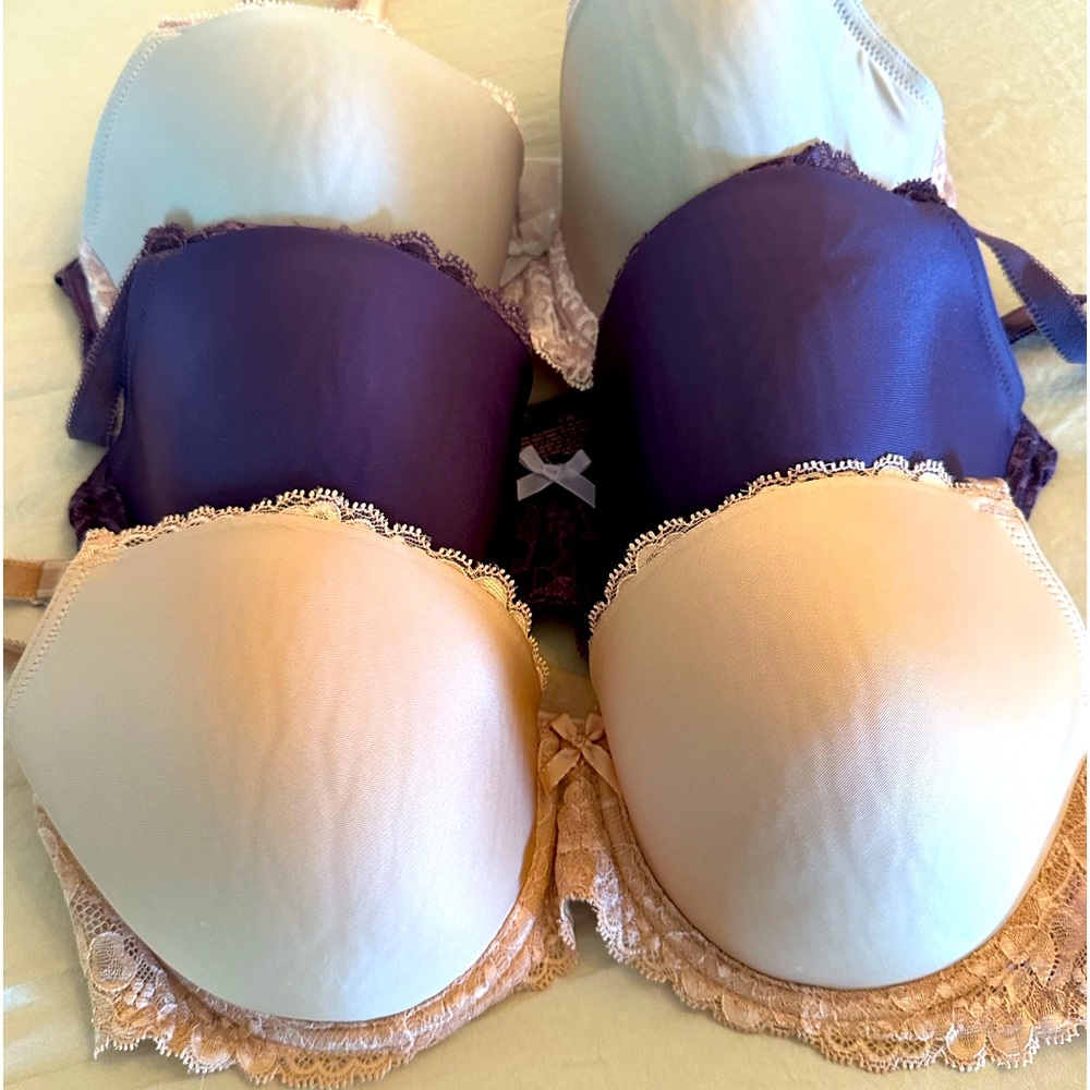 Victoria’s Secret dream angels bras